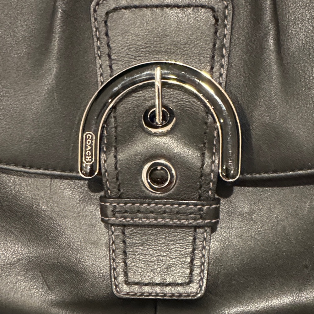 Coach Black Leather Shoulder Bag with Silver Hardware - Picture 2 of 10